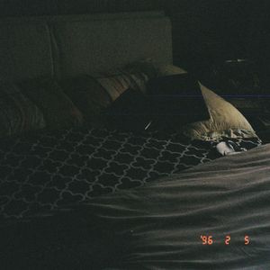 美女老师用丝袜踩我的🐔出精子的照片
